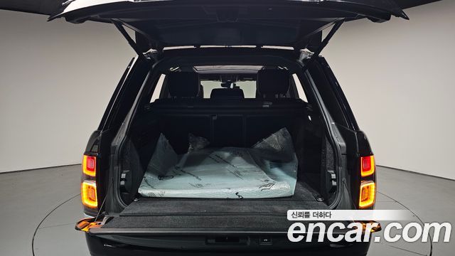 Land Rover Range Rover 2019 — photo 38