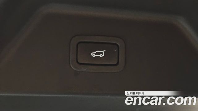 Land Rover Range Rover 2019 — photo 39