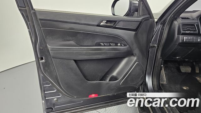 KG Mobility Rexton 2020 — photo 14