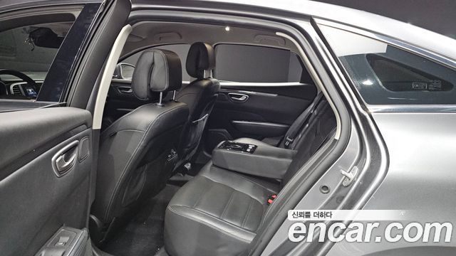 Renault Korea SM6 2016 — photo 18