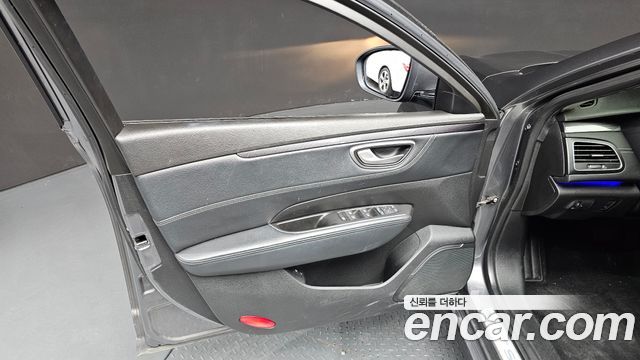 Renault Korea SM6 2016 — photo 14