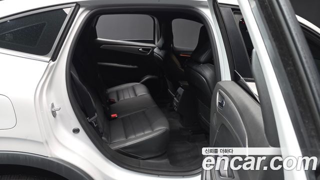 Renault Korea Arkana 2025 — photo 12