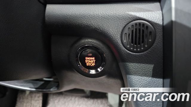 Kia Porte 2013 — photo 17