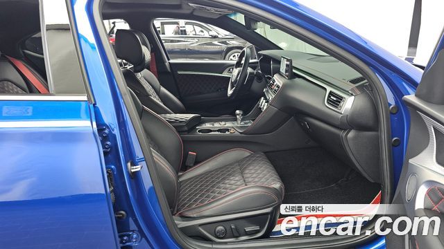 Genesis G70 2023 — photo 11