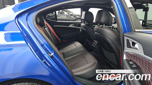 Genesis G70 2023 — photo 12