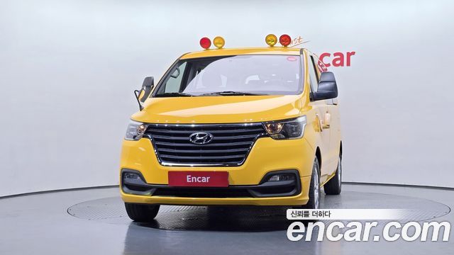 Hyundai Starex 2019 — photo 3