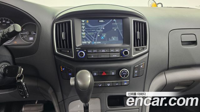 Hyundai Starex 2019 — photo 20