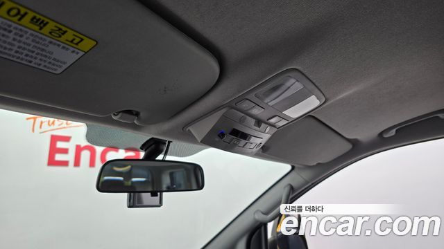Hyundai Starex 2019 — photo 24