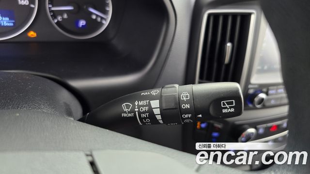 Hyundai Starex 2019 — photo 26