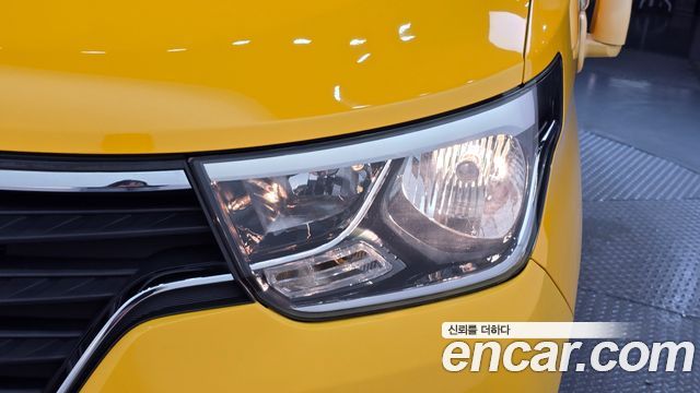 Hyundai Starex 2019 — photo 8