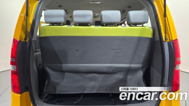 Hyundai Starex 2019 — photo 30