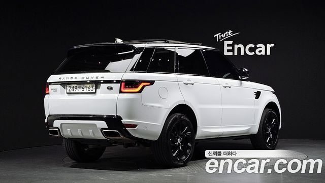 Land Rover Range Rover Sport 2019 — photo 2