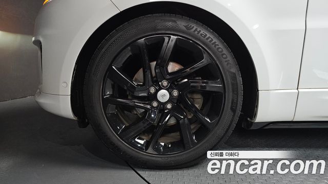 Land Rover Range Rover Sport 2019 — photo 5