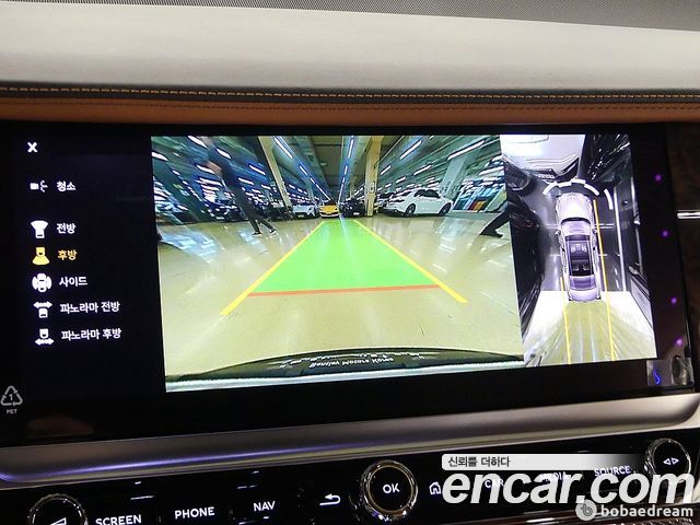 Bentley Flying Spur 2023 — photo 15