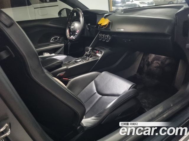 Audi R8 2017 — photo 12