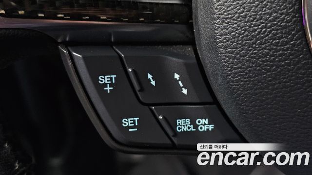 Ford Mustang 2017 — photo 22