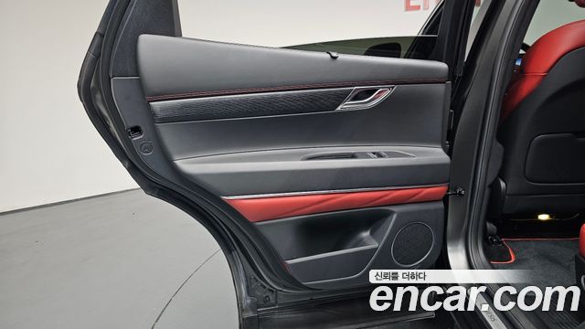 Genesis GV80 2024 — photo 15