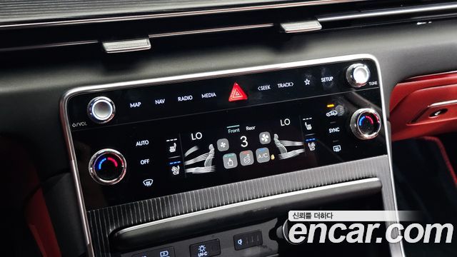 Genesis GV80 2024 — photo 28