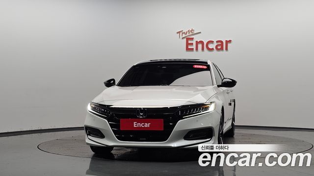 Honda Accord 2018 — photo 3
