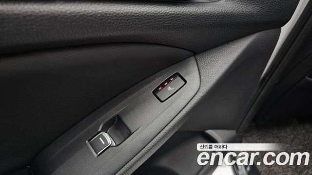 Honda Accord 2018 — photo 25