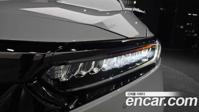Honda Accord 2018 — photo 8