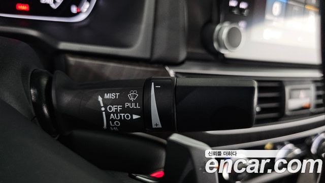 Honda Accord 2018 — photo 33