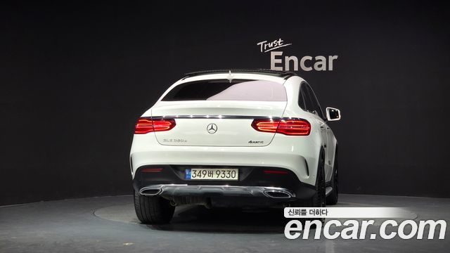 Mercedes-Benz GLE-Class 2017 — photo 4