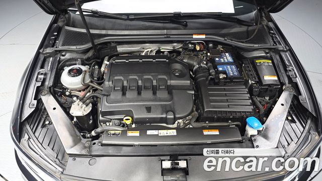 Volkswagen Passat 2021 — photo 6