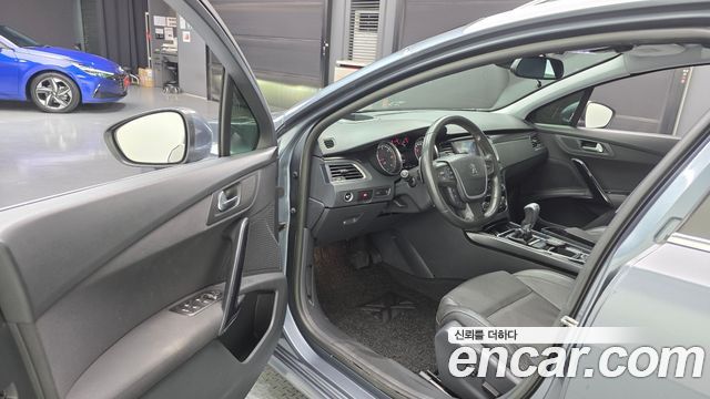 Peugeot 508 2014 — photo 10