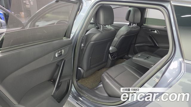 Peugeot 508 2014 — photo 11