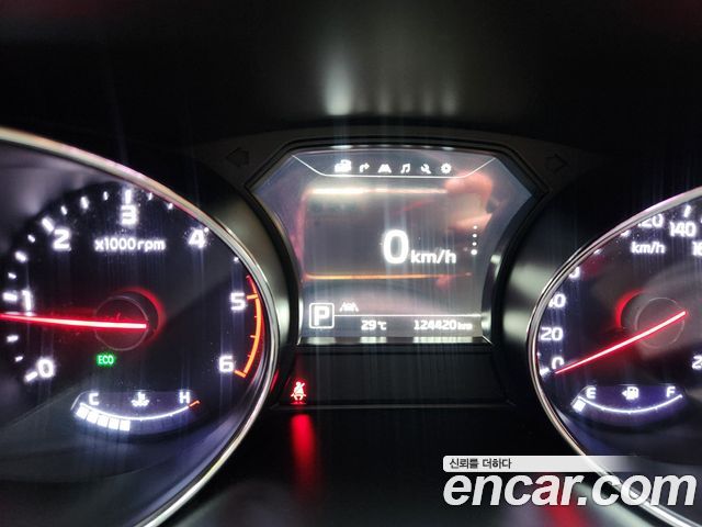 Kia Canival 2016 — photo 15