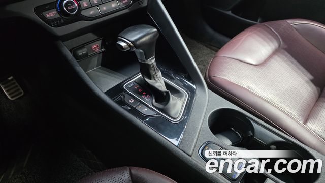 Kia Niro 2020 — photo 12