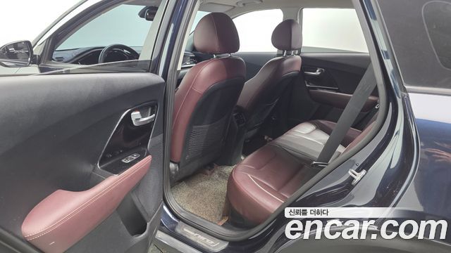Kia Niro 2020 — photo 18