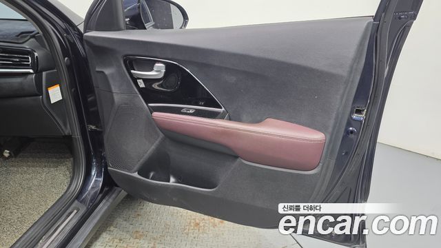 Kia Niro 2020 — photo 14