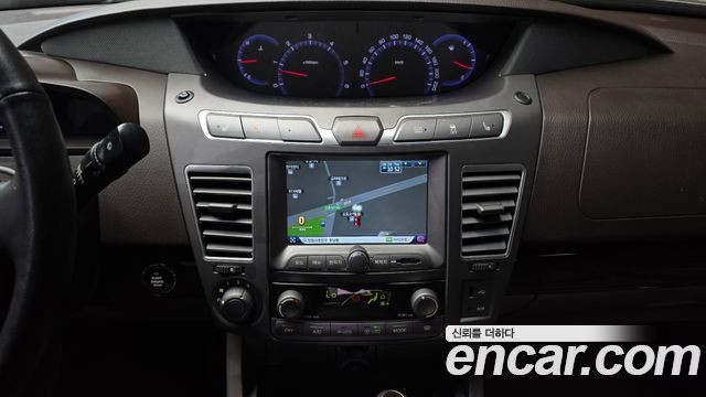 KG Mobility KORANDO 2014 — photo 14