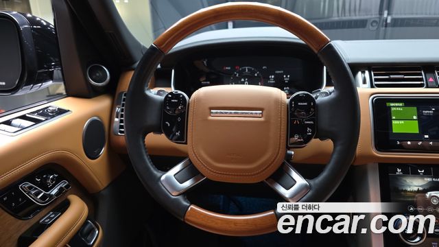 Land Rover Range Rover 2022 — photo 19
