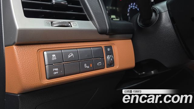 KG Mobility Rexton 2019 — photo 26