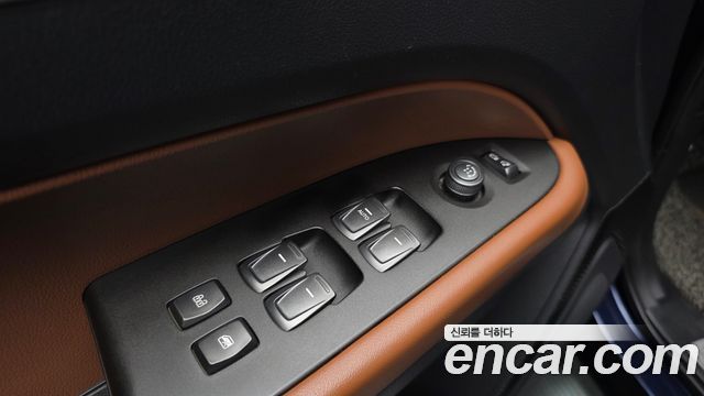 KG Mobility Rexton 2019 — photo 31