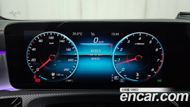 Mercedes-Benz CLA-Class 2021 — photo 11