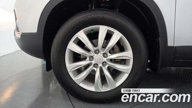 Kia Sorento 2010 — photo 5