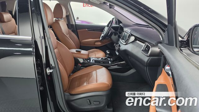 Kia Sorento 2019 — photo 11