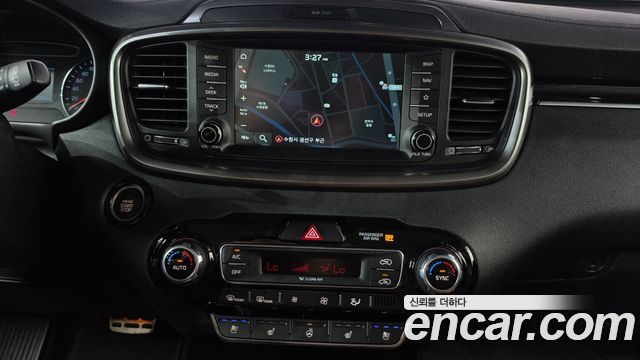 Kia Sorento 2019 — photo 15