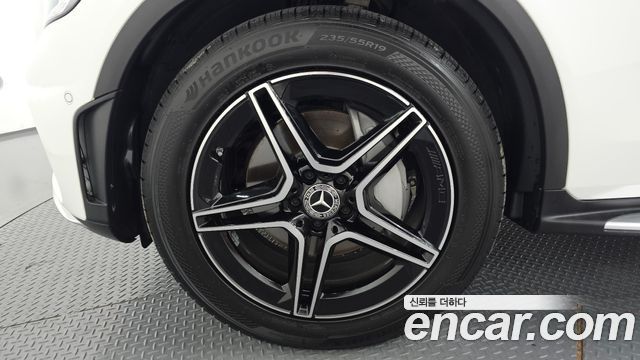 Mercedes-Benz GLC-Class 2021 — photo 5