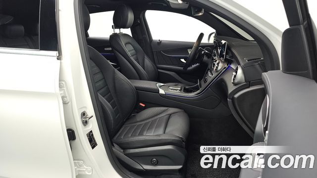 Mercedes-Benz GLC-Class 2021 — photo 13