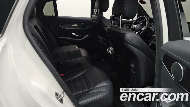 Mercedes-Benz GLC-Class 2021 — photo 16