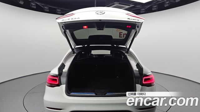 Mercedes-Benz GLC-Class 2021 — photo 30