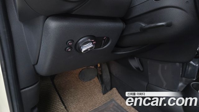 Mini Cooper 2019 — photo 23