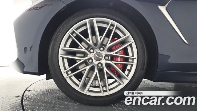 Genesis G70 2019 — photo 5