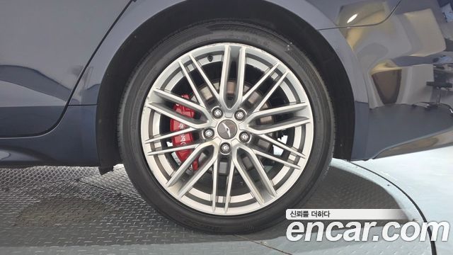 Genesis G70 2019 — photo 7