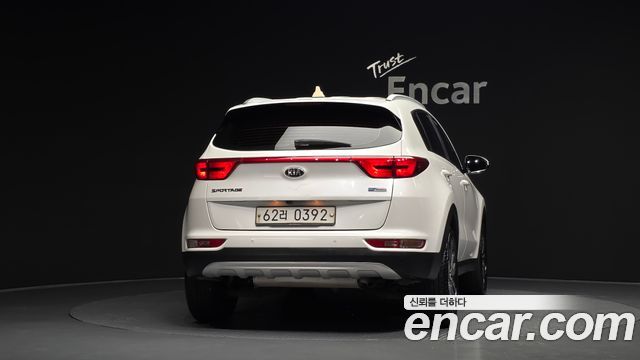 Kia Sportage 2016 — photo 4